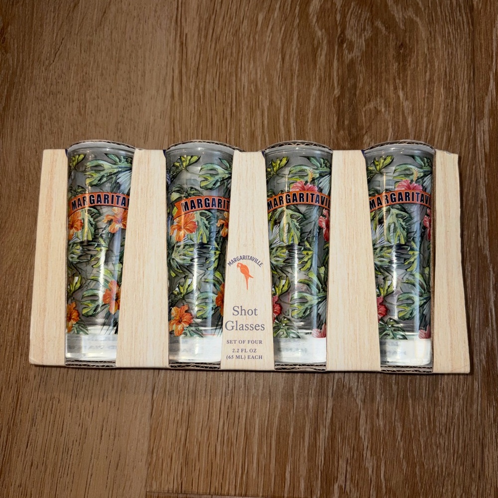 Margaritaville Buffet Floral Tropical Island Summer 4 Shot Glass Set New